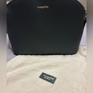 Olive green leather crossbody bag. Trades of Hope brand.